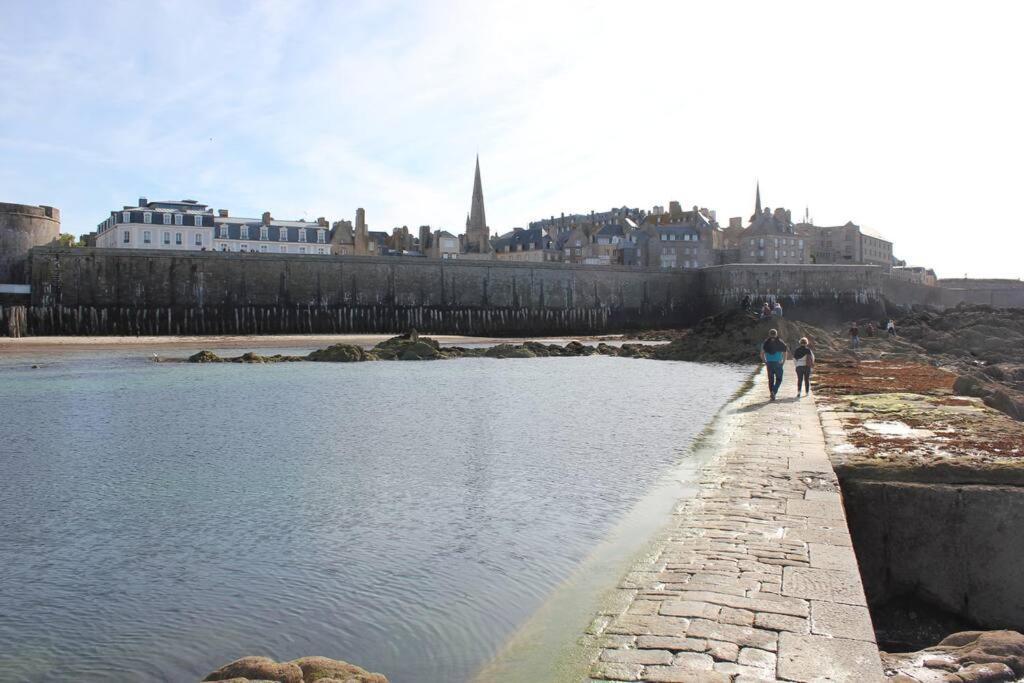 Escapade Romantique Et Gourmande-St Malo, Mer 150M Σεν Μαλό Εξωτερικό φωτογραφία