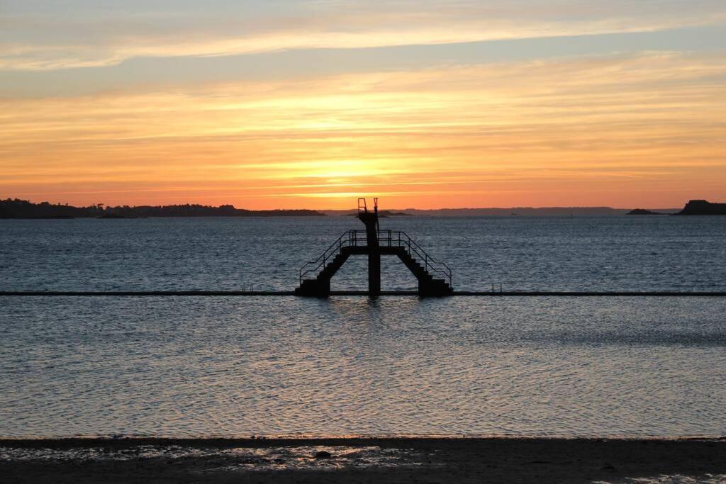 Escapade Romantique Et Gourmande-St Malo, Mer 150M Σεν Μαλό Εξωτερικό φωτογραφία